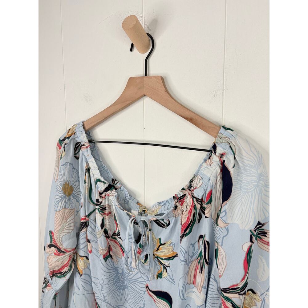 NWT Cupcake & Cashmere Bendita Floral Off Shoulder Top Size Large Blue - Picture 4 of 11